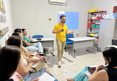 Assistência Social promove formação para fortalecer atuação de profissionais da assistência social