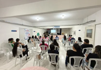Prefeitura de São Julião realiza palestra sobre hortas escolares e alimentação saudável para educadores